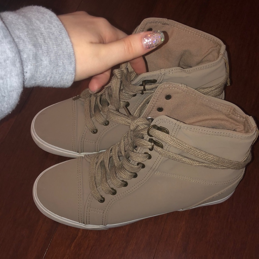 Tan boots